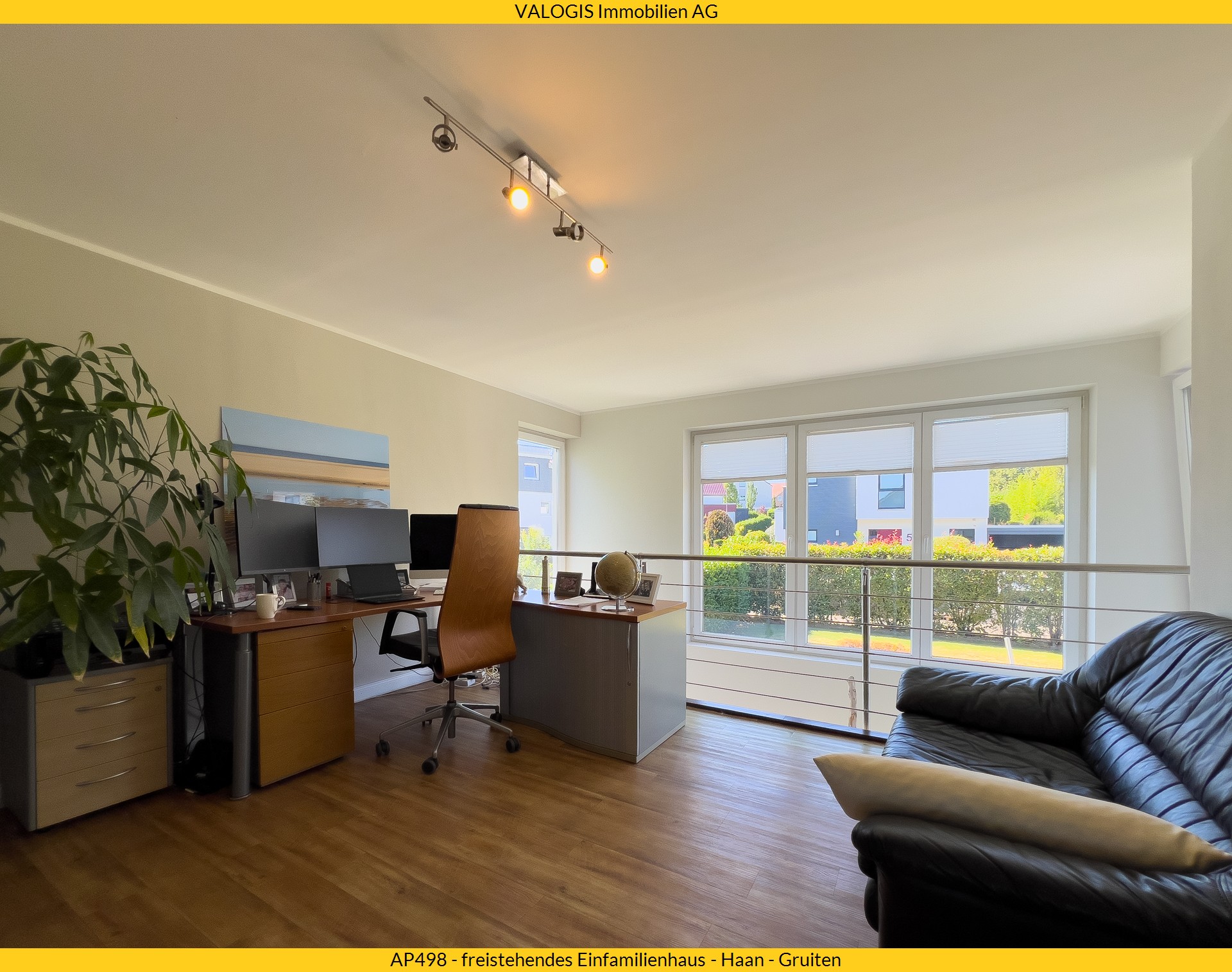 AP498-OG-Arbeitszimmer