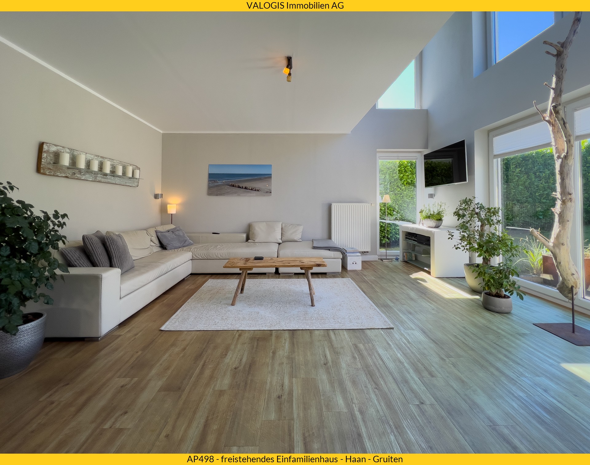 AP498-EG-Wohnzimmer