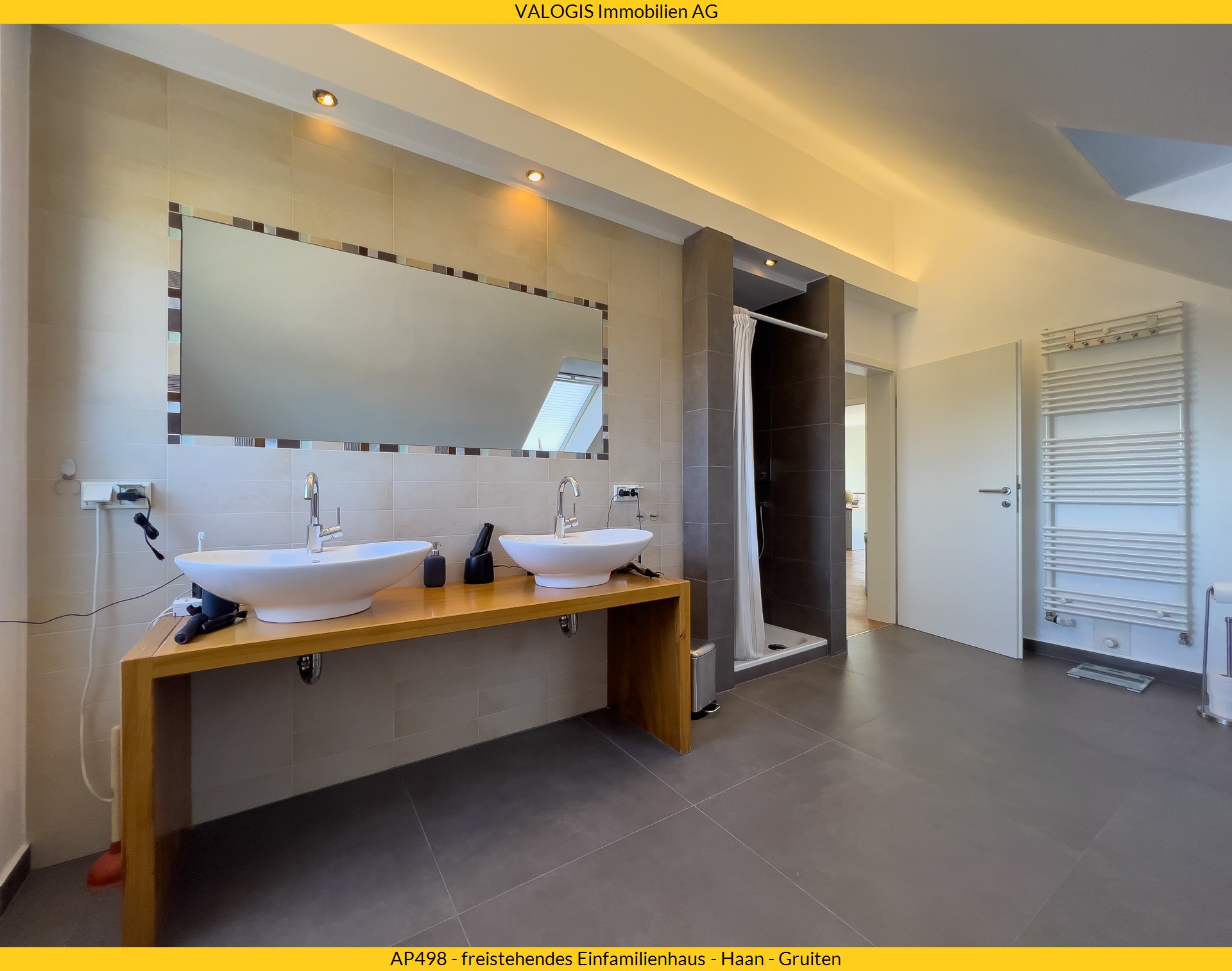 AP498-OG-Badezimmer